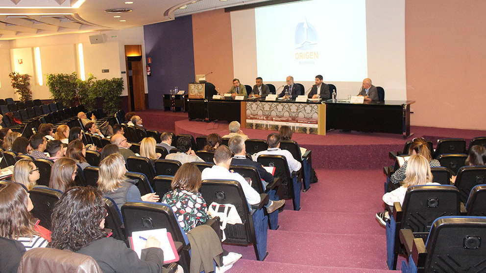 El IV Congreso de la Asociación de Monitorización Intraquirúrgica Neurofisiológica Española en Pamplona. CEDIDA