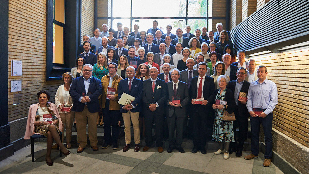 La Cámara de Comercio homenajea a empresas e instituciones centenarias de Navarra. MIGUEL OSÉS