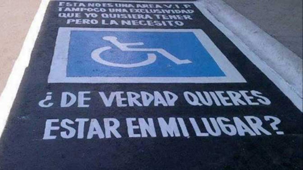 Estacionamiento discapacitados policía Municipal Pamplona