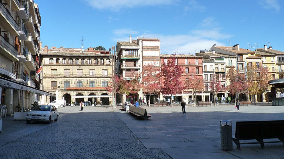 Imagen de la plaza de los Fueros en Estella.