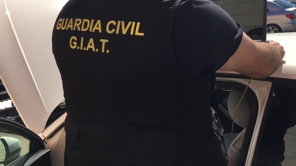 La Guardia Civil investiga una supuesta estafa al seguro al simular el robo de su coche GUARDIA CIVIL