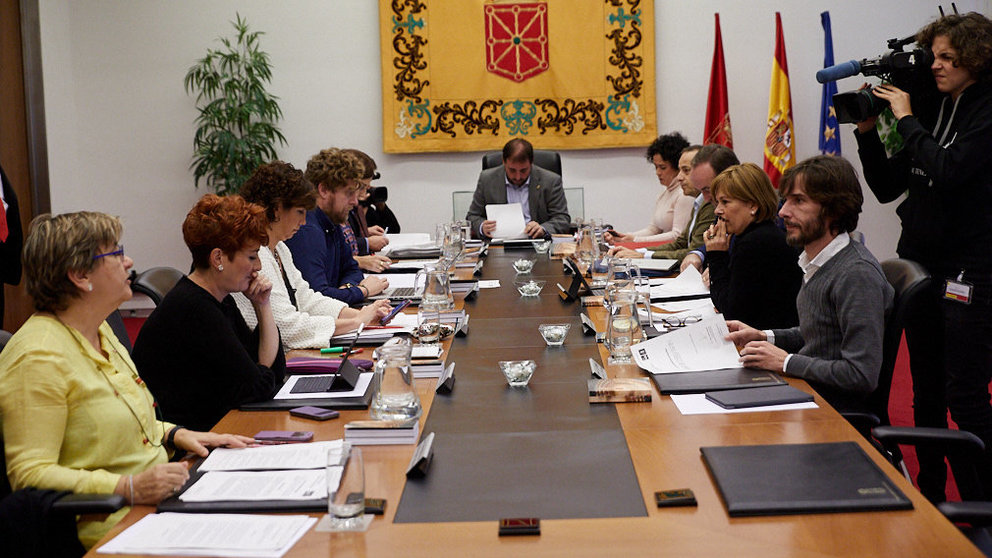 Reunión de la Mesa y Junta del Parlamento de Navarra. IÑIGO ALZUGARAY