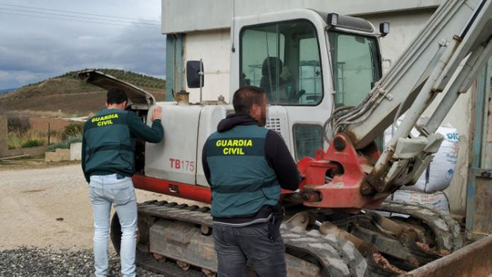 La Guardia Civil recupera una máquina excavadora valorada en más de 60.000 euros sustraída en Puente la Reina GUARDIA CIVIL