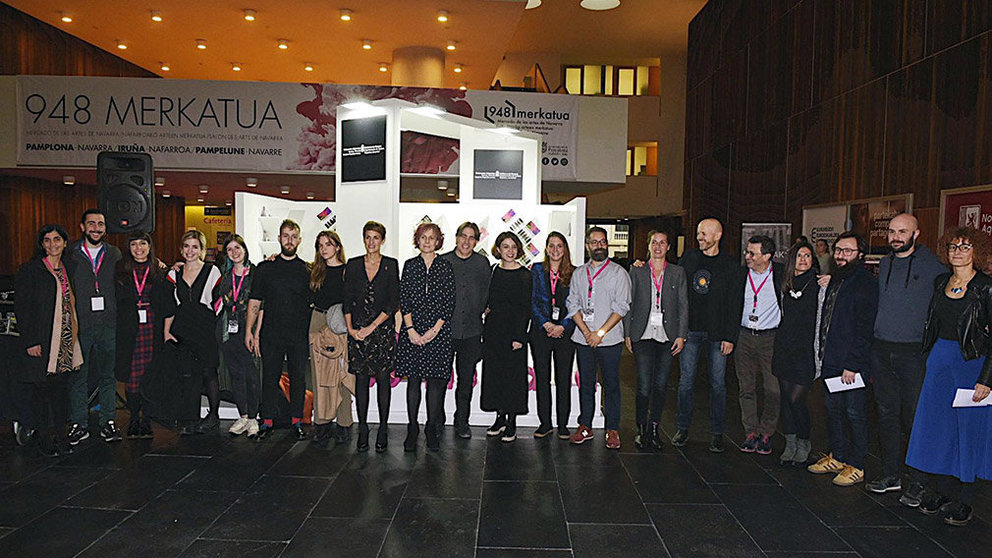 La presidenta del Gobierno de Navarra, María Chivite, y la consejera de Cultura y Deporte, Rebeca Esnaola, han participado en la entrega de premios de '948 Merkatua'. GOBIERNO DE NAVARRA