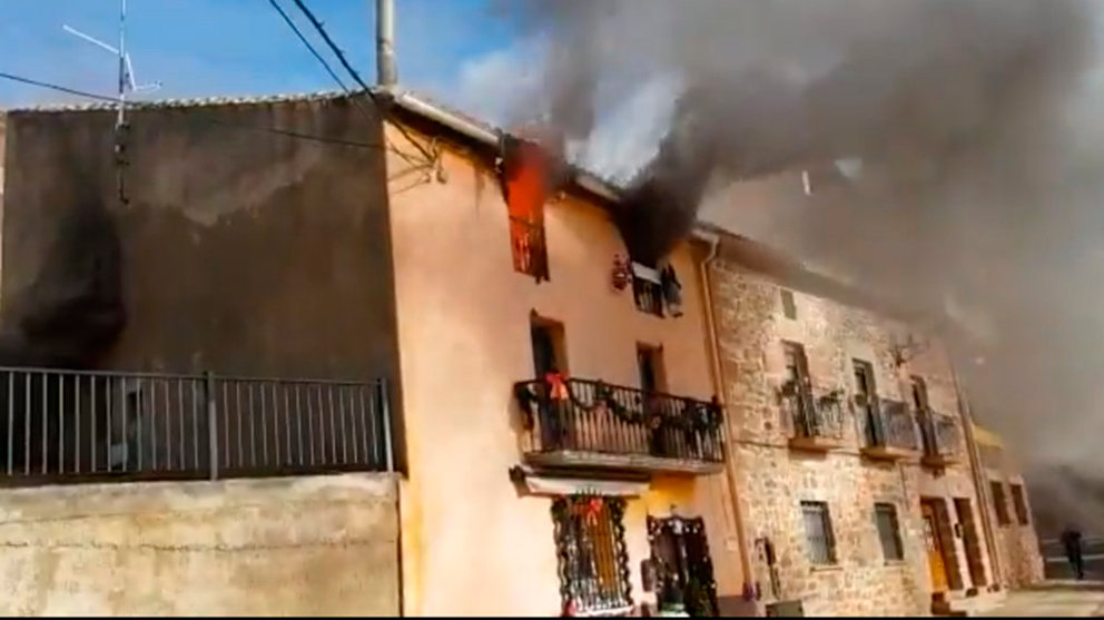 Incendio en una vivienda de Mues BOMBEROS DE NAVARRA