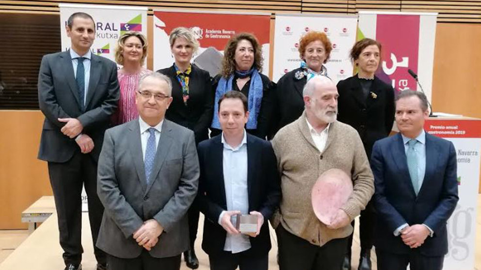 Entrega de premios de la Academia Navarra de Gastronomia, con el cocinero David Yárnoz, de El Molino de Urdániz CEDIDA