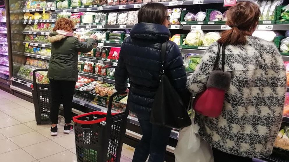 Interior del supermercado de Eroski en Ermitagaña. EROSKI