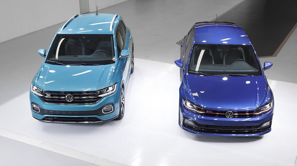 Dos vehículos fabricados en la planta de Landaben de Volkswagen ARCHIVO