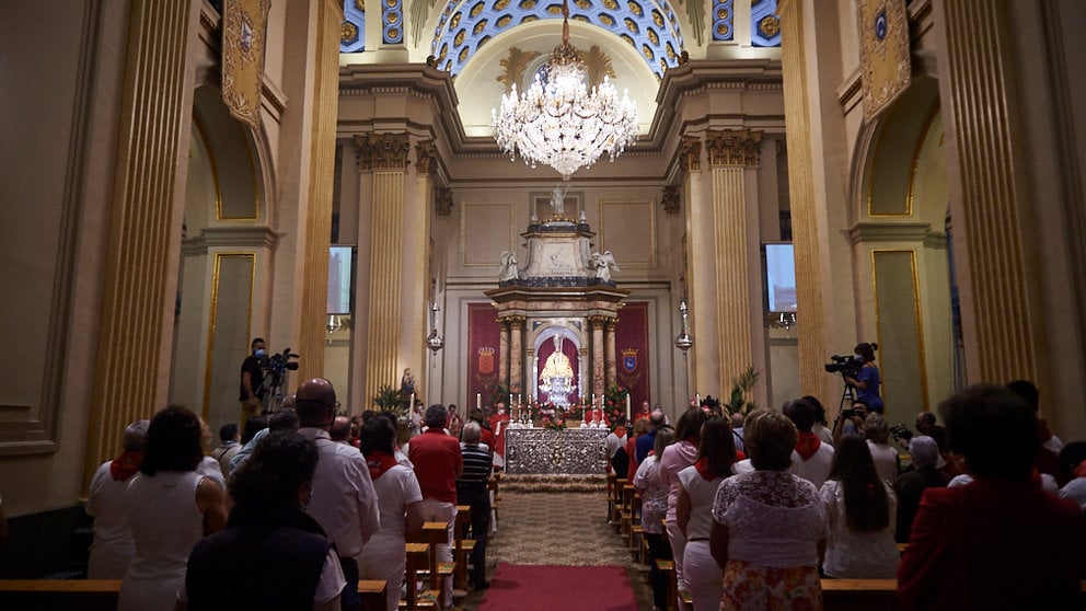 Misa solemne en honor a San Fermín durante sus fiestas en 2020 suspendidas por la crisis del coronavirus. PABLO LASAOSA
