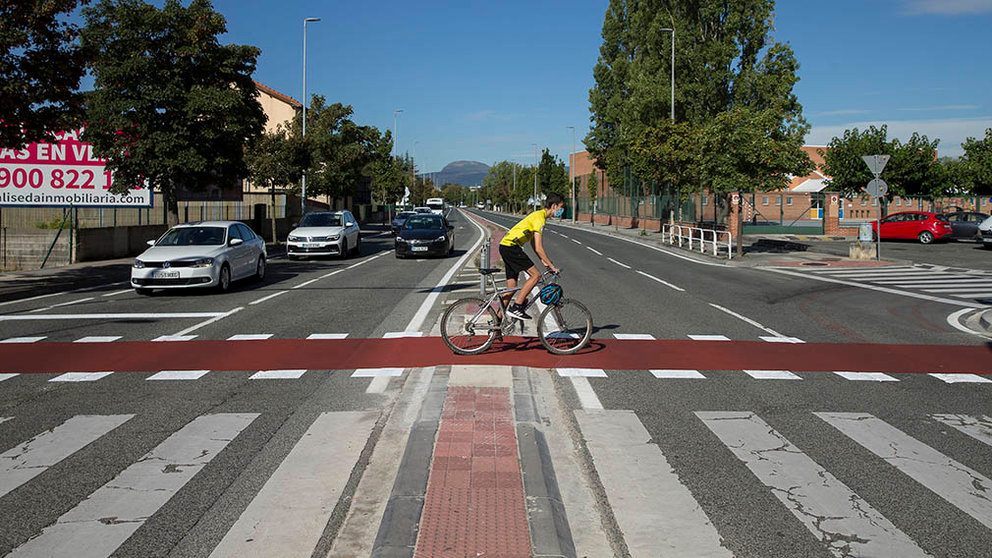 Carril bici en un barrio de Pamplona.
