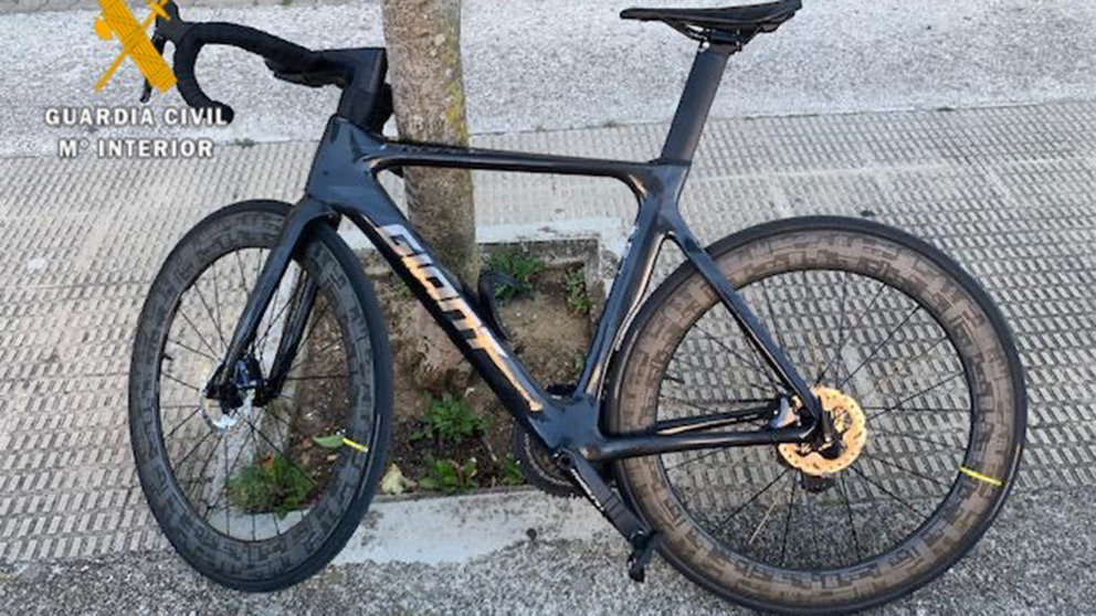 Un detenido por una bici robada en Zizur y en venta en una plataforma online. GUARDIA CIVIL