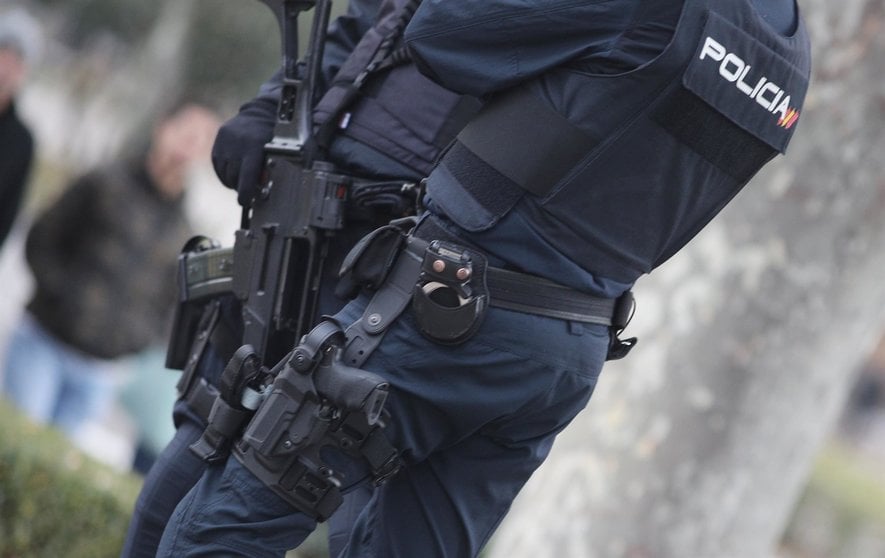 Dos agentes de la Policía Nacional. EUROPA PRESS