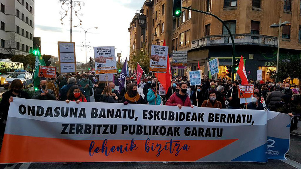 Manifestación convocadas por la Carta de Derechos Sociales de Euskal Herria. ELA