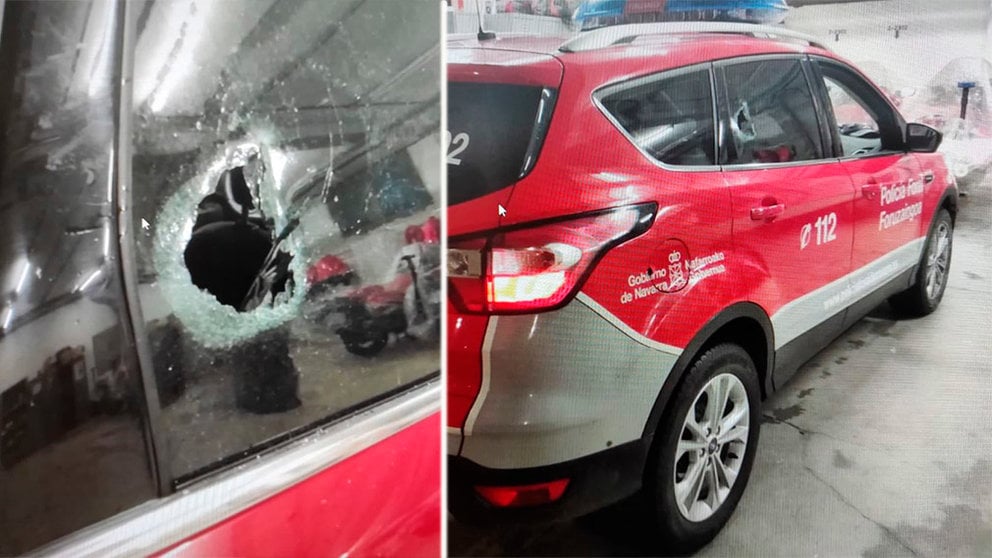 Montaje con imágenes del estado en el que quedó el coche de la Policía Foral atacado por el joven en Etxarri Aranatz SPF