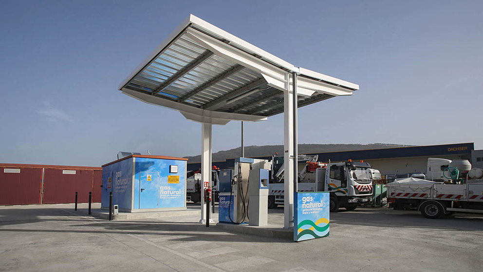 Una estación de suministro de gas natural para vehículos de la 
Mancomunidad de la Comarca de Pamplona. MCP