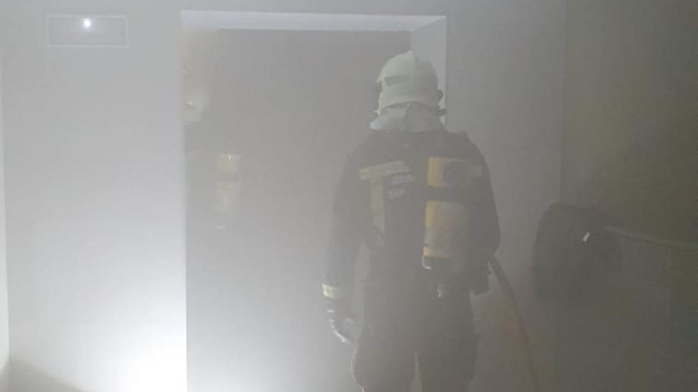 Incendio en el sótano del Club Larraina. BOMBEROS DE NAVARRA