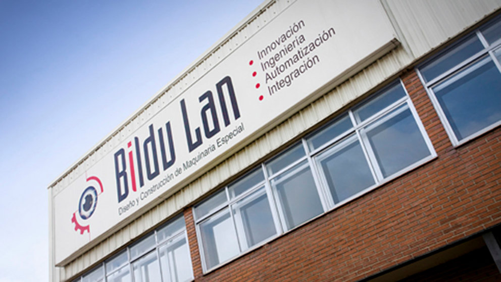 Fachada de Bildu Lan, empresa navarra de diseño y construcción de maquinaria especial. BILDU LAN