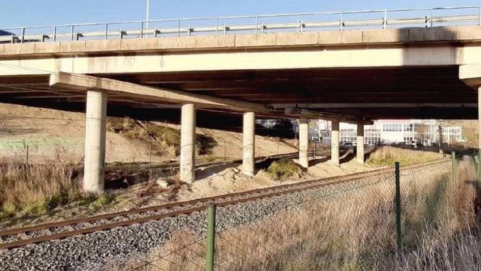 25-06-2021 Puente de la PA-34 sobre las vías de ADIF en Berriozar
ESPAÑA EUROPA SOCIEDAD NAVARRA
GOBIERNO DE NAVARRA
