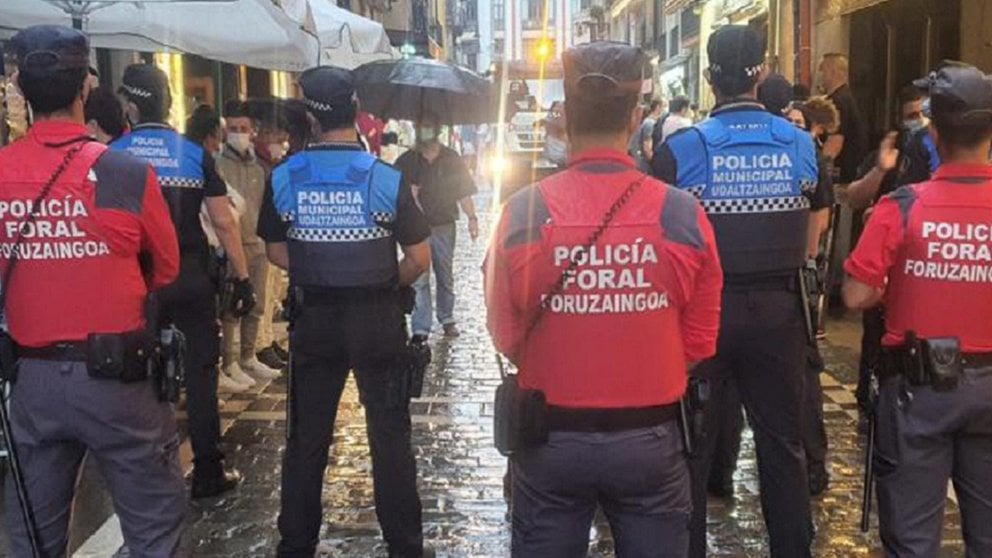 Actuación de Policía Municipal y Policía Foral en Pamplona durante los no Sanfermines PMP