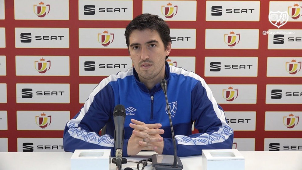 Andoni Iraola es el entrenador del Rayo Vallecano. Europa Press.