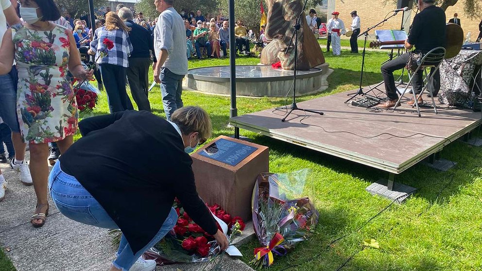 El Ayuntamiento de Beriáin inaugura el parque de la memoria y homenajea a 19 asesinados durante el franquismo. AYUNTAMIENTO DE BERIÁIN