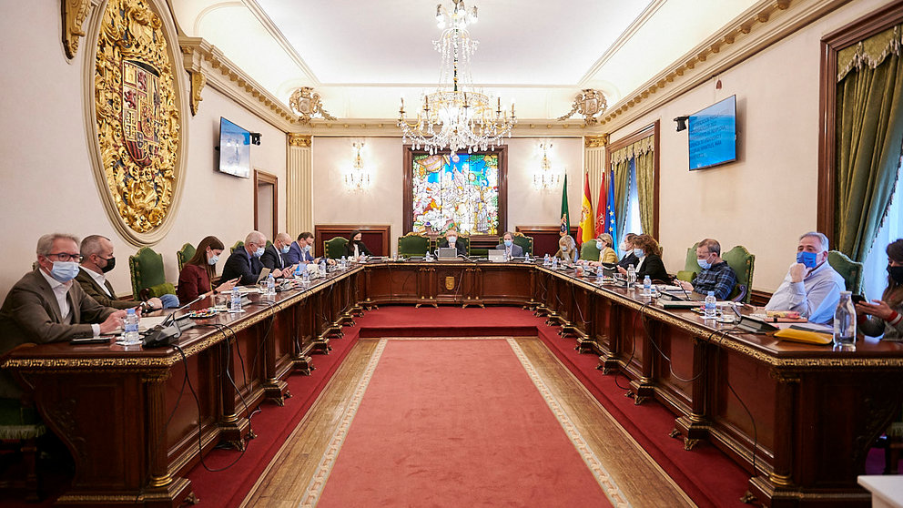 Pleno del Ayuntamiento de Pamplona. PABLO LASAOSA
