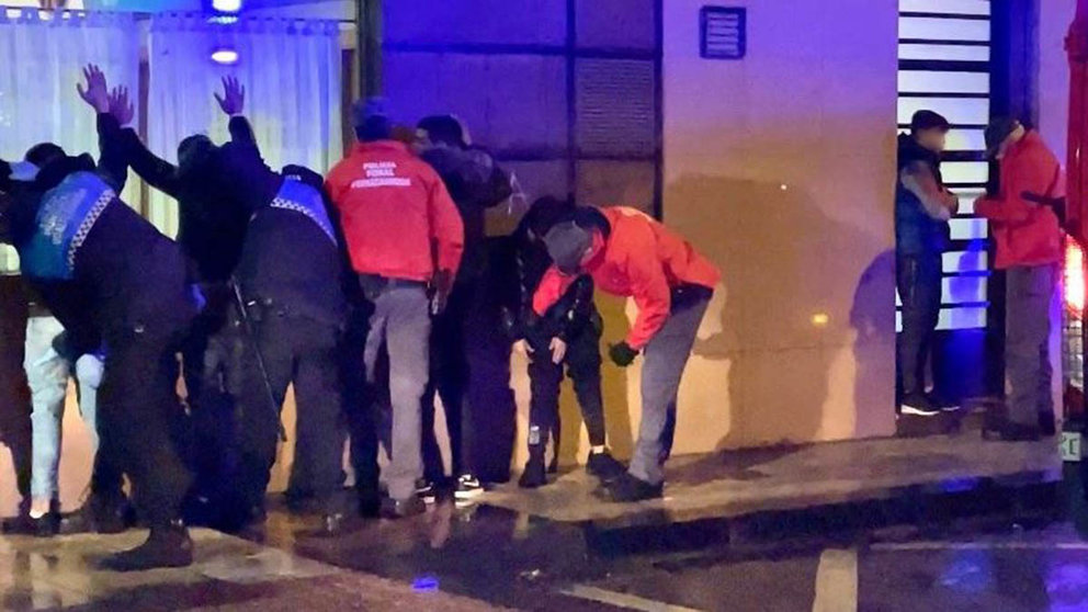 Detenidos por robo con violencia en Pamplona POLICÍA FORAL