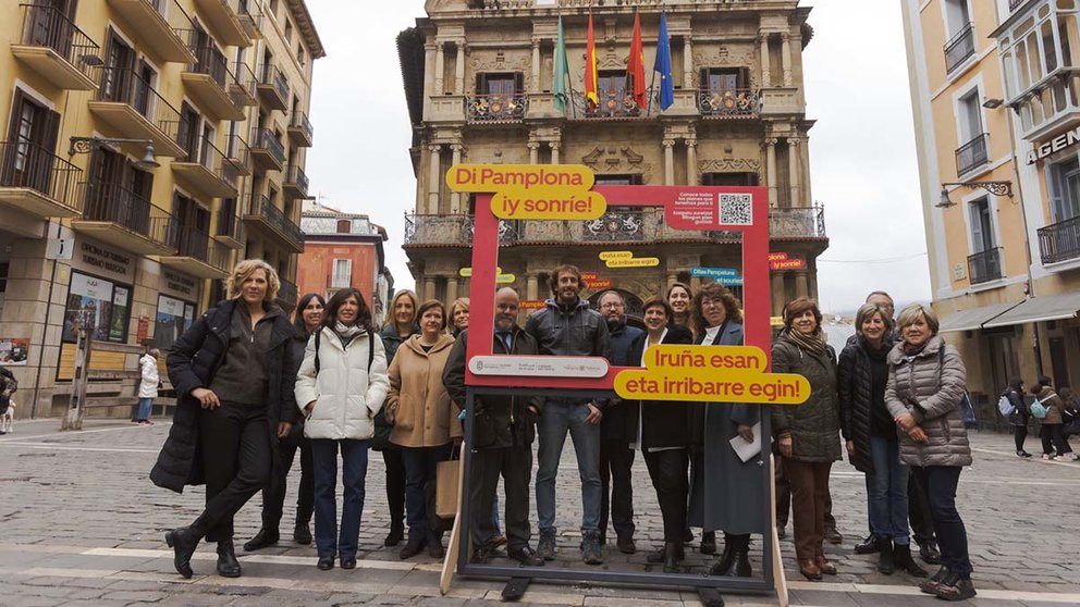El Ayuntamiento quiere viralizar las sonrisas en la nueva campaña turística de Pamplona para las vacaciones de Semana Santa. CEDIDA