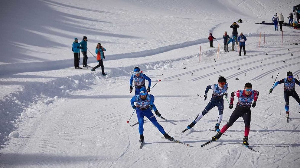 Competición de esquí en el Centro de Esquí Nórdico Larra-Belagua - NICDO