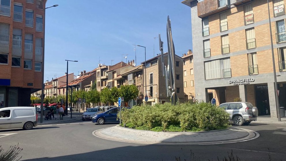 Rotonda entre la avenida de Zaragoza y avenida de Pamplona de Tudela.