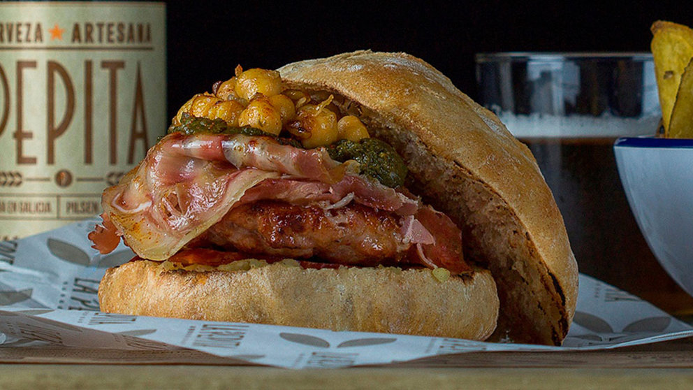Imagen de archivo de una hamburguesa de La Pepita. LA PEPITA BURGER BAR