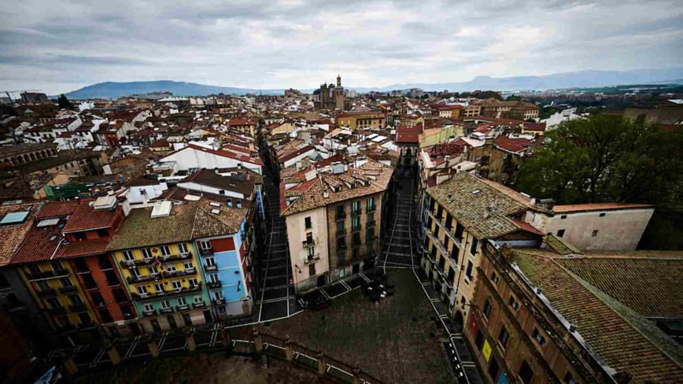 Vista aérea del casco viejo de Pamplona. PABLO LASAOSA