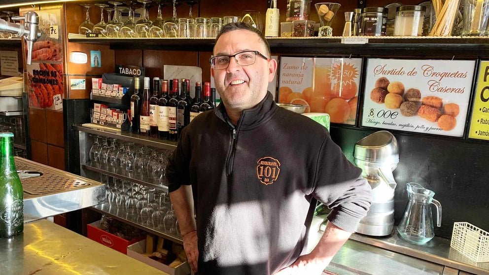 José María García 'Chema' Montoya en el bar restaurante 101 de Berriozar. Navarra.com.