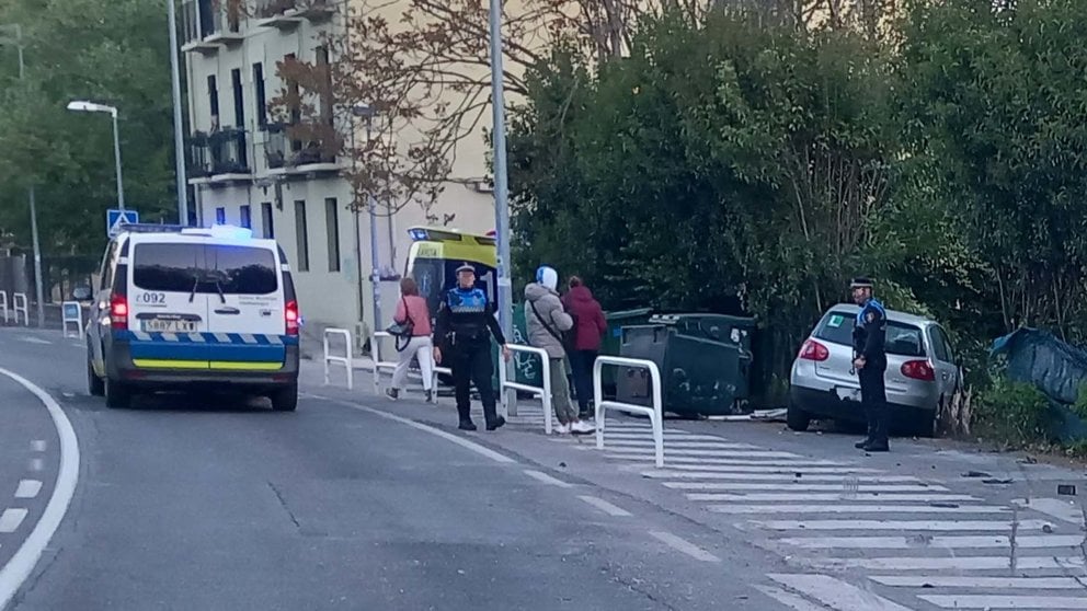 Un conductor atropella a un ciclista en la calle Vergel en Pamplona. POLICÍA MUNICIPAL DE PAMPLONA