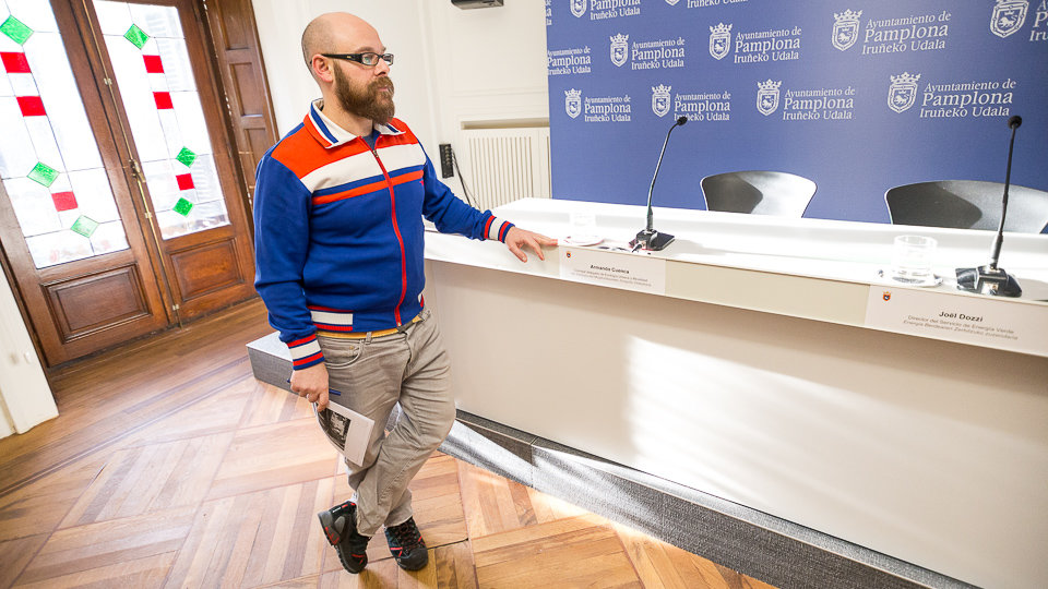 El concejal Armando Cuenca pidió 'voluntarios' para trabajar gratis en su negocio de hostelería de Pamplona