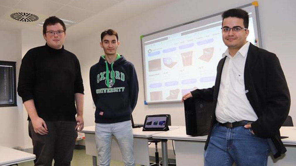 Microordenadores 'made in Navarra': los jóvenes tudelanos que crearon un sistema operativo lanzan otro producto