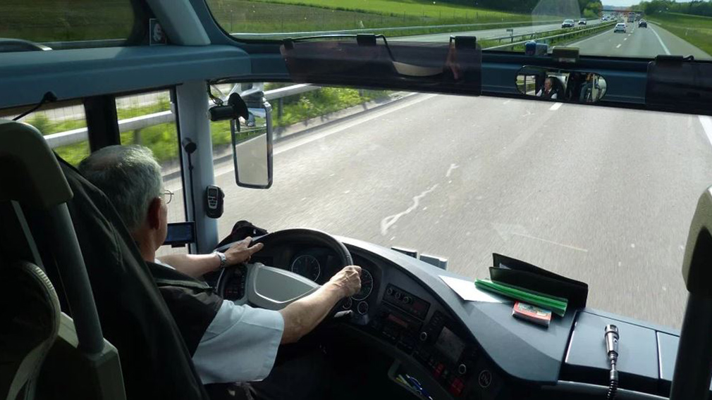 Piden un servicio de autobuses  digno  para cuatro municipios de Navarra